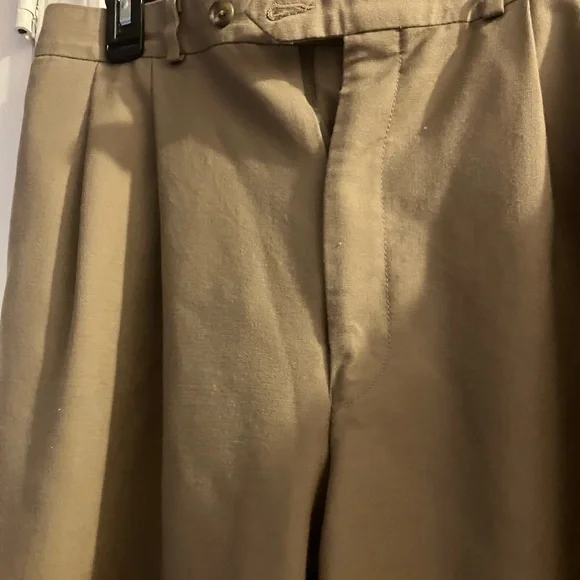 Ralph Lauren Men's Khaki Chinos - Picture 2 of 3